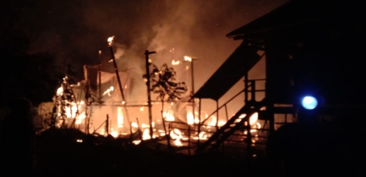 Kebakaran Terjadi di Dusun Bulu-bulu Desa Pallatikang Kec Bangkala.