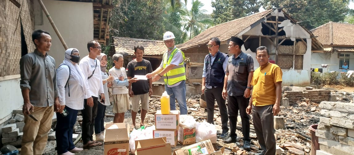 Tim Muspika Kecamatan Bojong Dan Desa Cahaya Mekar Mengucapkan Banyak Terima kasih Atas Bantuan Dari PT.Sino