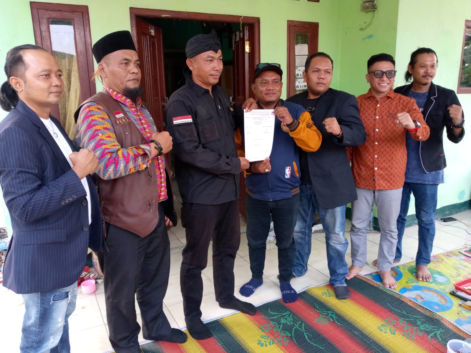 DPC AWIBB Bekasi Raya Memberikan SK Mandat Kepada KSB Korwil 2 (Pebayuran, Kedungwaringin dan Cikarang Timur)