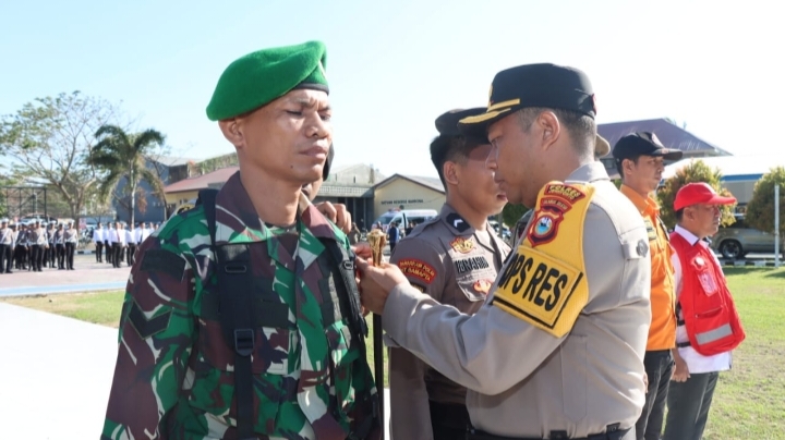 Kapolres Jeneponto Pimpin Apel Gelar Pasukan Ops Mantab Brata 2023-2024.