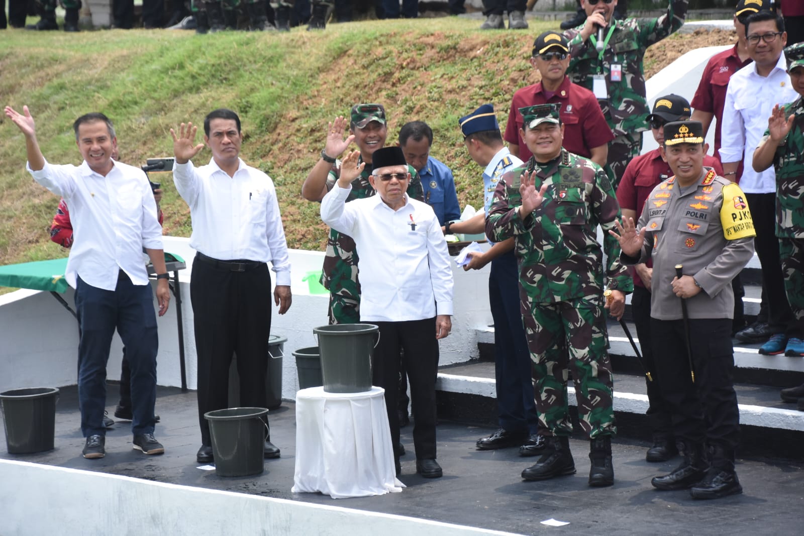 Sambut Ketahanan Pangan Nasional Tahun 2023 Dandim 0509 Bersama Danrem 051/Wkt Sambut Kunjungan Wakil Presiden RI 