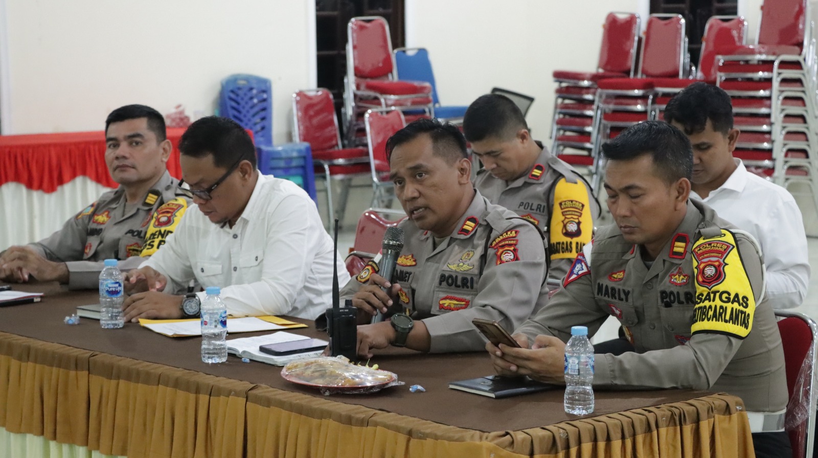 Kapolres Bengkayang Gelar Rapat Rencana Pengamanan Kunjungan Kerja Menkopolhukam dan Kemendagri di Kecamatan Jagoi Babang