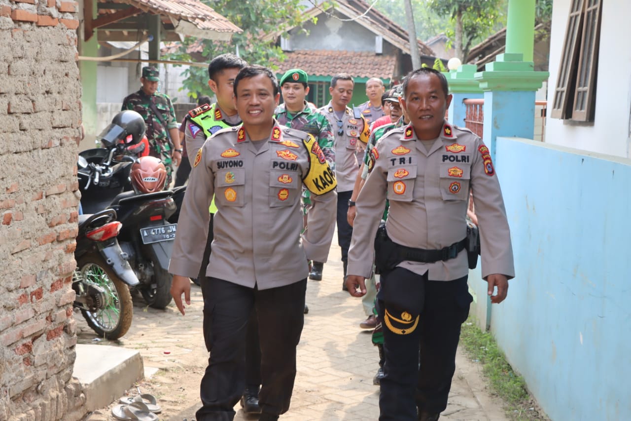 Kapolres Lebak Cek Bantuan Sumur Bor Kapolda Banten di Mushola Nurul Hidayah Kp. Cidadap