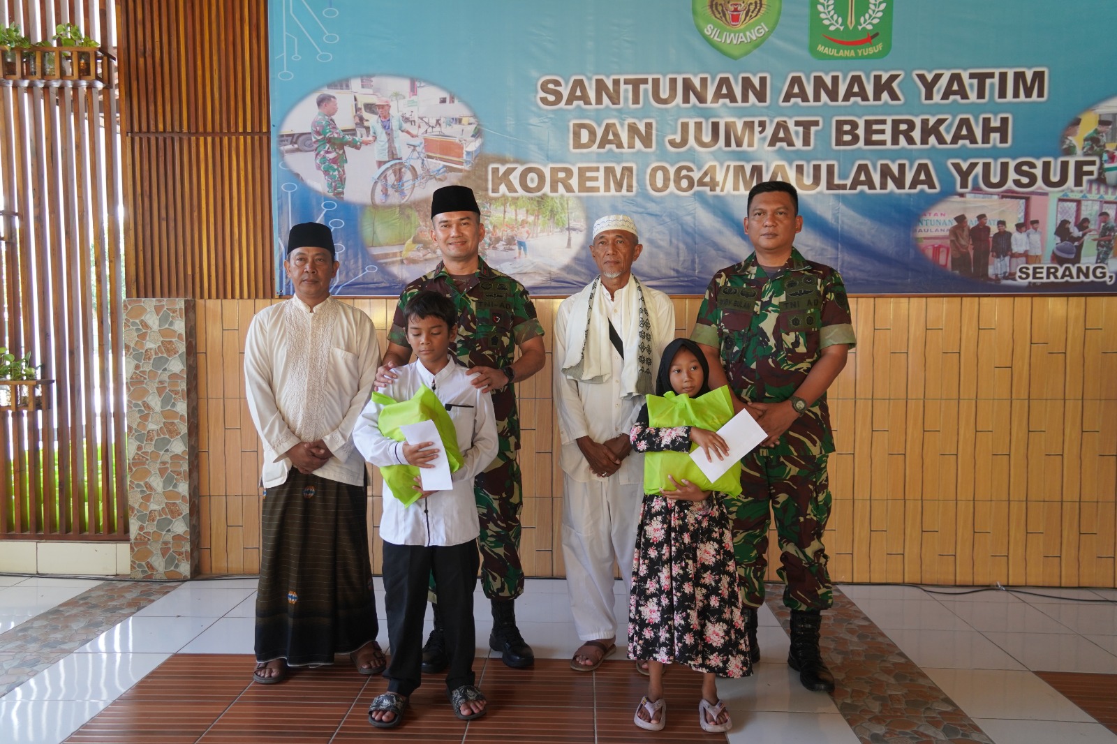 Jumat Berkah, Korem 064/MY Santuni Anak Yatim Piatu