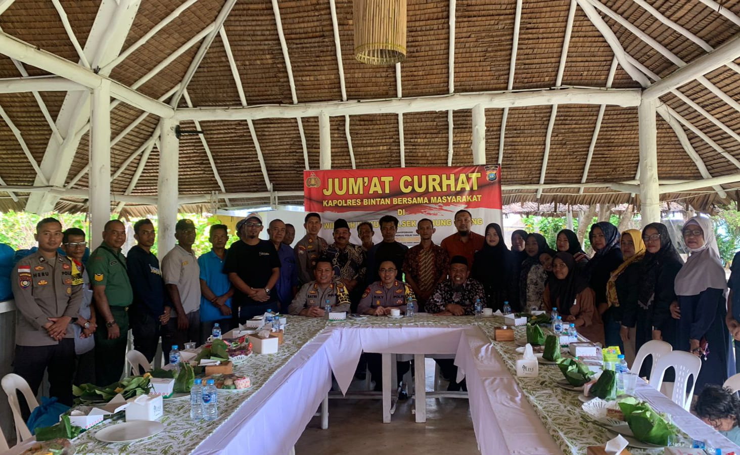 jum’at Curhat Kapolres Bintan di Gunung Kijang, Masyarakat Pertanyakan Prosedur Menjadi Polisi, Ini Jawab Kapolres Bintan.