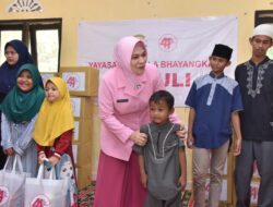 MEMPERINGATI HUT KE 44, YAYASAN KEMALA BHAYANGKARI DAERAH KEPRI BERBAGI TALI ASIH DIBULAN SUCI RAMADAN