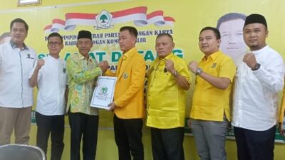 HM. Dja’far Shodiq Ambil Formulir DPD Golkar dan PDI Perjuangan OKI