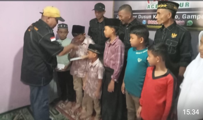 AWNI Aceh Timur Jalin Silaturahmi bersama masyarakat serta memberikan Santunan kepada Yatim