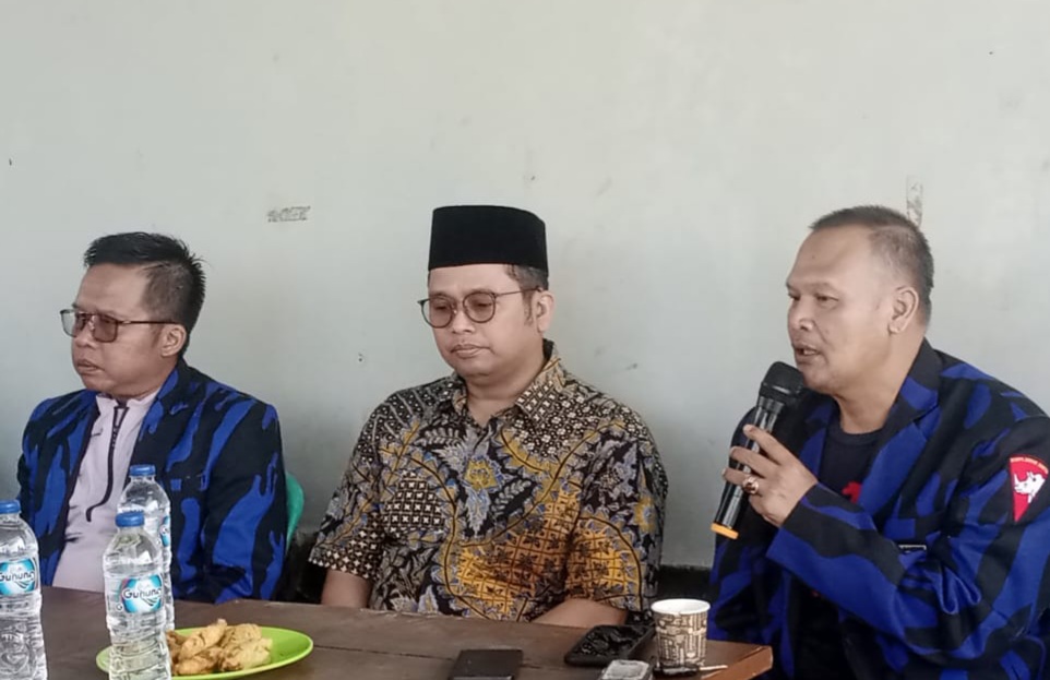 Kunjungan Arief Wismansyah Balon Gubernur Banten Ke Sekretariat Badak Banten DPD Lebak