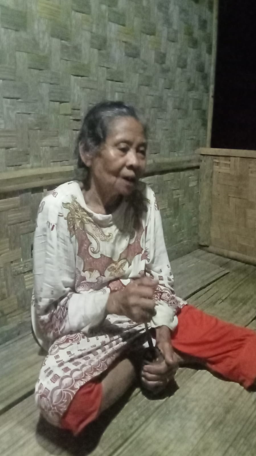 Sangat Miris Kondisi Rumah Nenek Halimah Ini