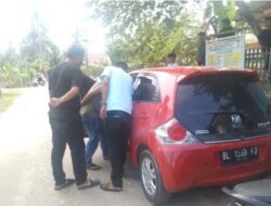 Mobil Bendahara Gampong Buket Pala, Dibobol Maling Uang BLT dan Uang Sembakau Raib.