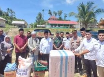 Respon Cepat PJ Bupati Aceh Timur Bawa Bantuan Ke Dayah Abu Kede Dua