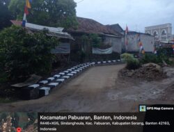 KEGIATAN PEMBANGUNAN SPAL (DRAINASE) DESA SINDANG HEULA DI SAMBUT ANTUSIAS OLEH WARGA MASYARKAT KP JALUPANG WETAN