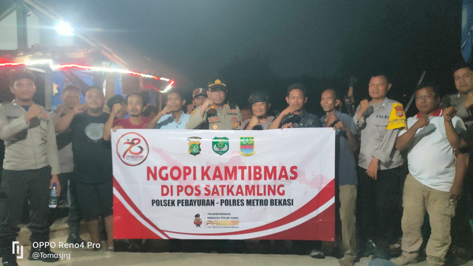 Ngopi Kamtibmas, Kapolsek Pebayuran Melaksanakan Kunjungan Ke Pos Satkamling   Berikan Penyuluhan Kepada Masyarakat