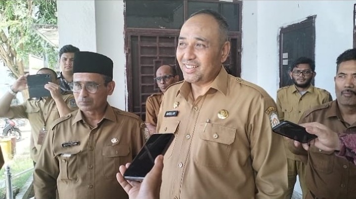 Hari Pertama Kerja, Pj Bupati Amrullah Berkunjung ke Beberapa OPD