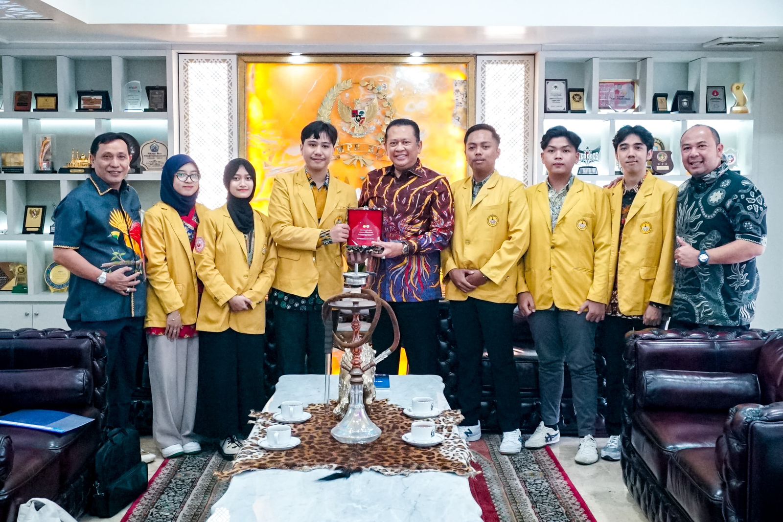 Terima Dewan Legislatif Mahasiswa Fakultas Hukum Universitas Jenderal Soedirman, Ketua MPR RI Bamsoet Ingatkan Pentingnya Penguatan Sistem Hukum Nasional