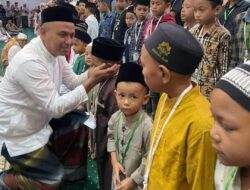 Pj. Bupati Aceh Timur Santuni Anak Yatim dalam Safari Subuh Ke – 336