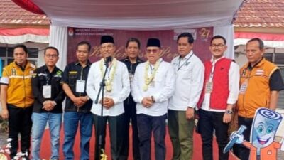 Ratusan Masa Kawal Paslon JADI Daftar Ke KPU kabupaten OKI