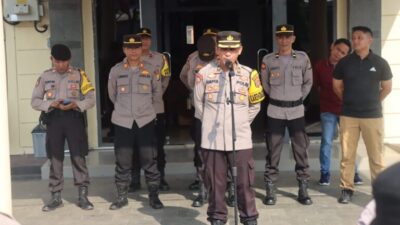 jajaran Polres Lampung Timur secara rutin melaksanakan pengamanan di sejumlah tempat ibadah, termasuk gereja dan pura setiap hari Minggu.