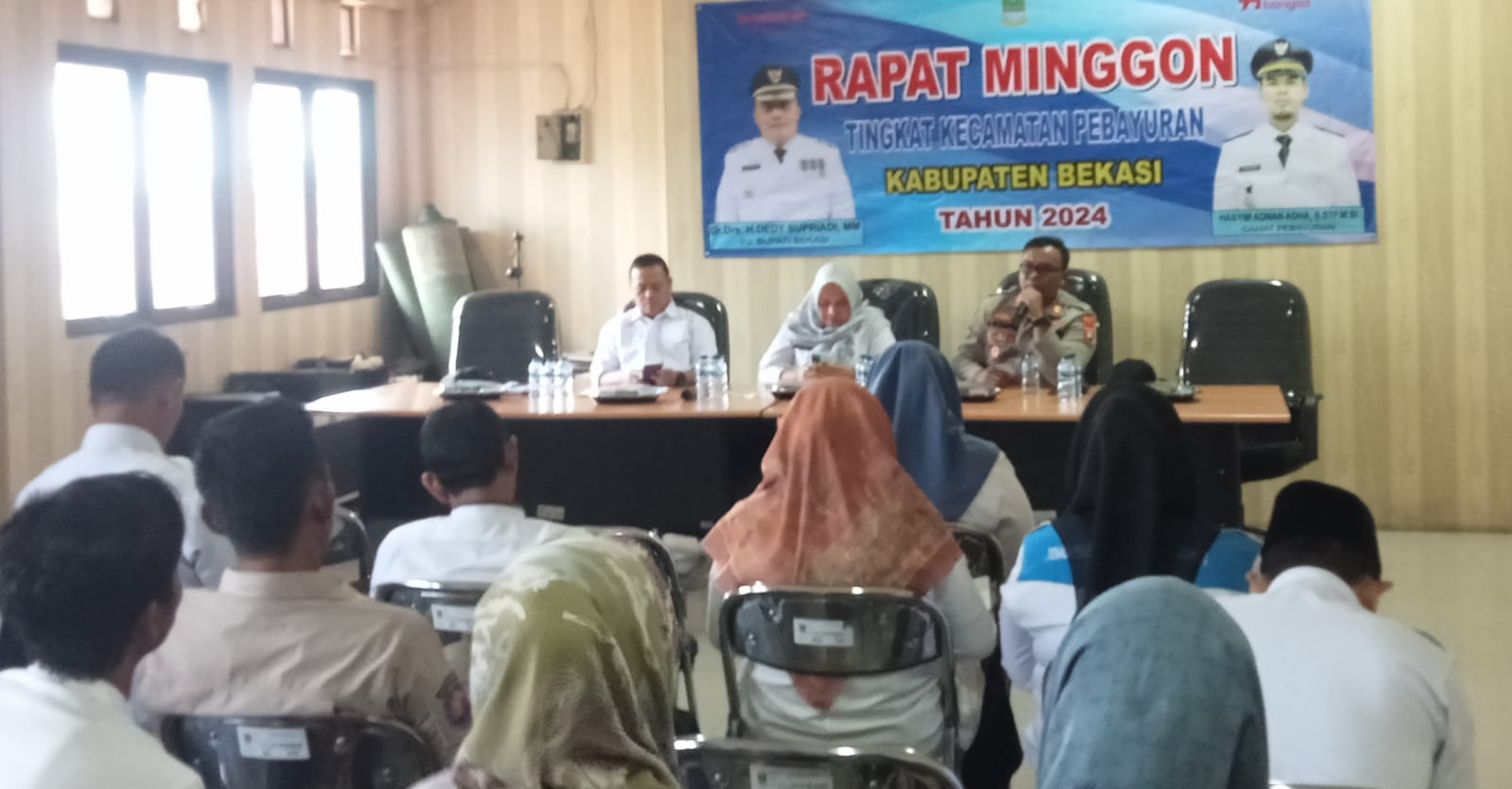 Kapolsek Pebayuran Hadiri Rapat Minggon Tingkat Kecamatan.