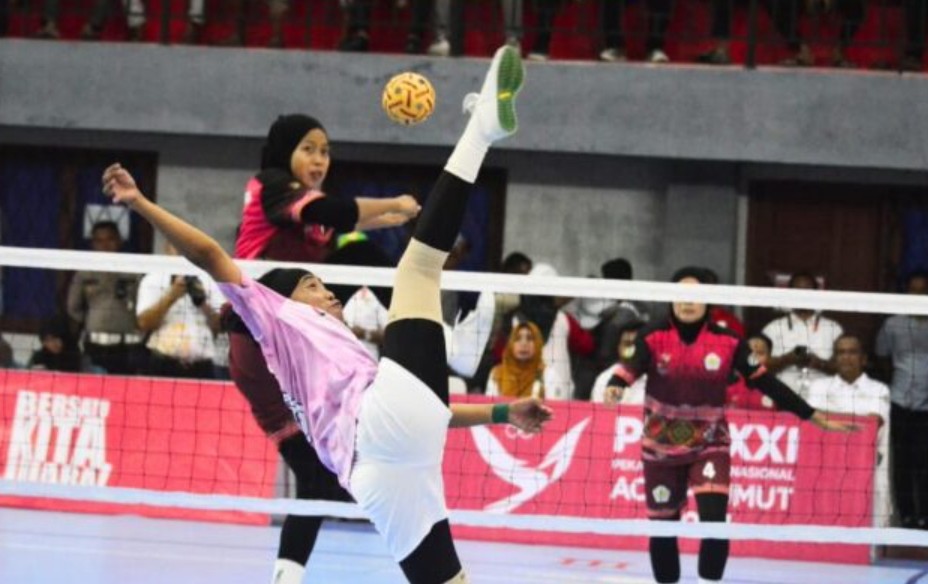 ACEH Taklukan Sumatera Utaradi Fase Grup Double Event Sepak Takraw Putri. PON XXl 2024.