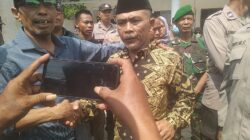 Maraknya Pemberitaan Miring Tentang Kepala Desa Jaga baya, Masyarakat Unjuk Rasa Didepan Kantor Desa