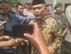 Maraknya Pemberitaan Miring Tentang Kepala Desa Jaga baya, Masyarakat Unjuk Rasa Didepan Kantor Desa