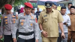 Pamatwil Polda Aceh bersama Pj. Bupati dan Kapolres Aceh Timur Lepas Pendistribusian Logistik Pilkada