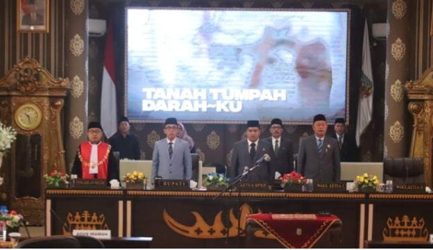 Bupati Adipati Hadiri Paripurna Pengucapan Sumpah / Janji Pimpinan DPRD Kabupaten Way Kanan Masa Jabatan 2024-2029