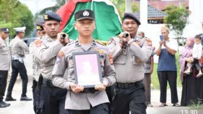 Beri Penghormatan Terakhir, Wakapolres Aceh Timur Pimpinan Upacara Pemakaman KA SPKT