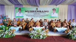 BUPATI LAMPUNG TIMUR ELA SITI NURYAMAH MENGHADIRI ACARA MUSRENBANG DI LABUHAN MERINGGAI