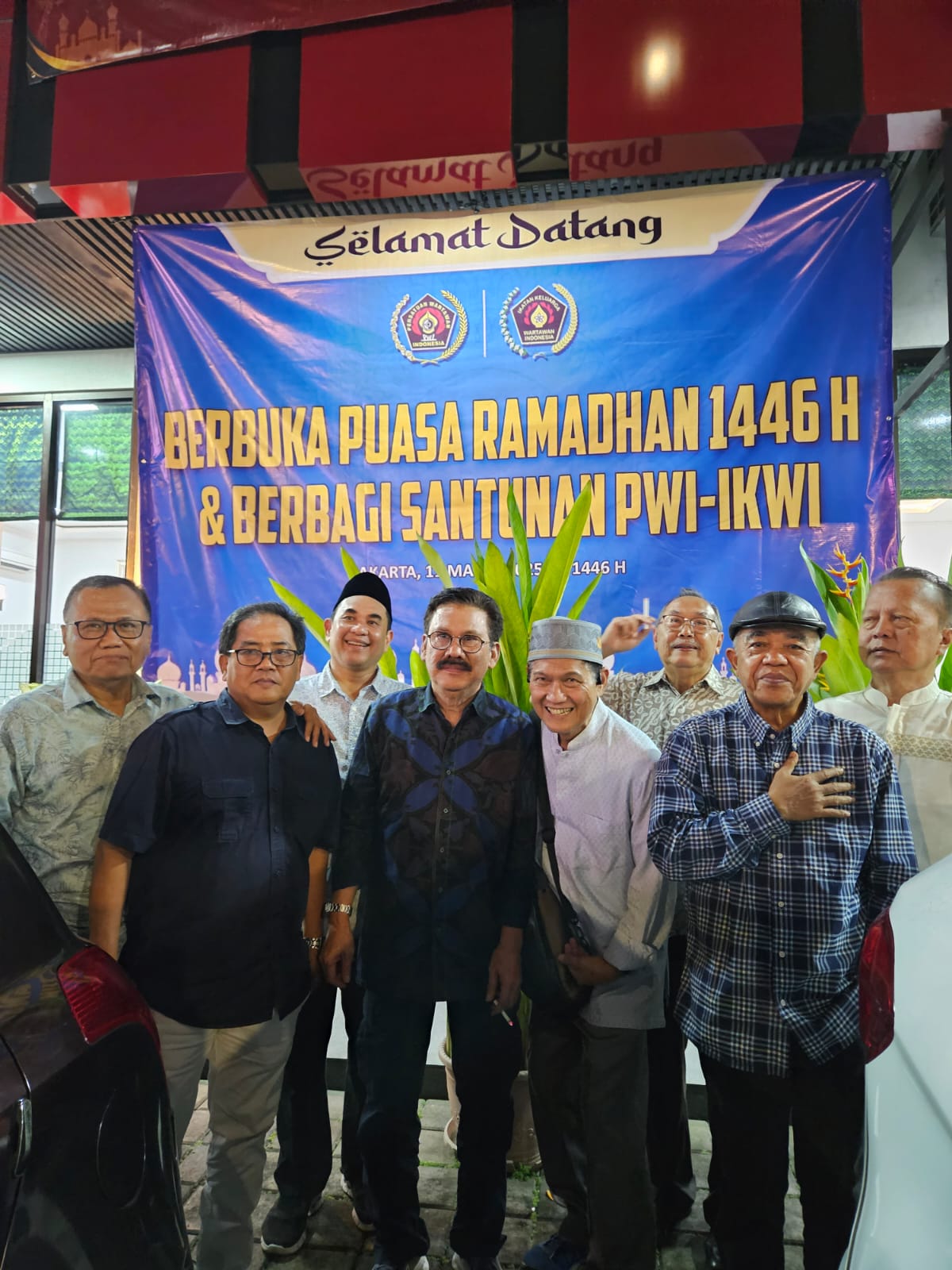 *PWI Pusat dan IKWI Gelar Buka Puasa dan Santunan untuk Yatim Piatu*