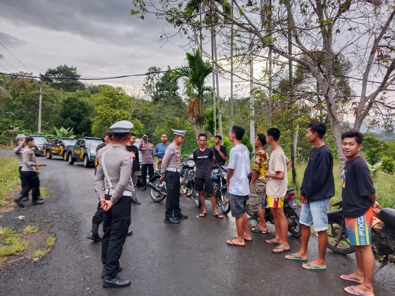 Respon Cepat Tanggapi Aduan Warga, Polisi Datangi Lokasi Balap Liar di Gunung Labuhan