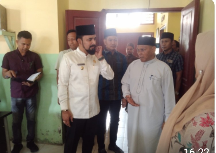 Bupati Aceh Timur Minta Sekretariat Daerah Serahkan Data ASN yang Tidak Masuk Kerja 